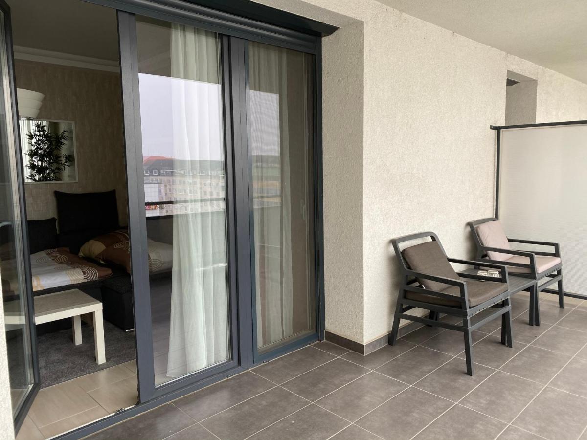Parizsi Udvar I. Apartment Debrecín Exteriér fotografie